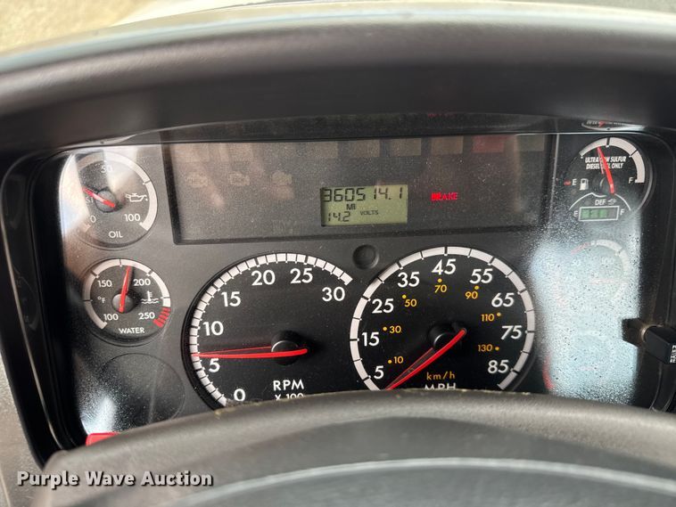 image for item EG6119 2012 Freightliner Business Class M2 grapple crane truck