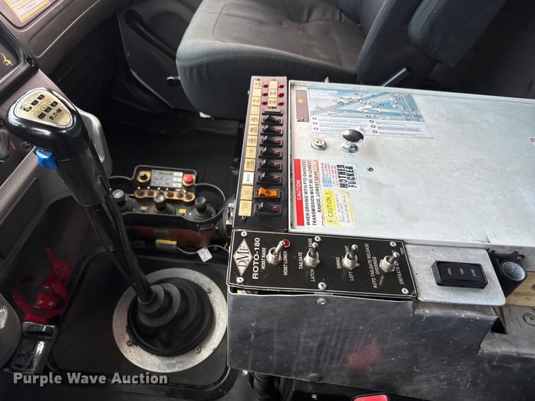 image for item EG6119 2012 Freightliner Business Class M2 grapple crane truck