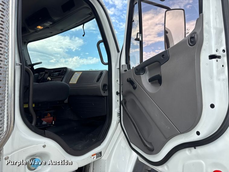 image for item EG6119 2012 Freightliner Business Class M2 grapple crane truck