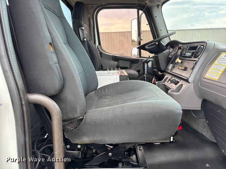 image for item EG6119 2012 Freightliner Business Class M2 grapple crane truck