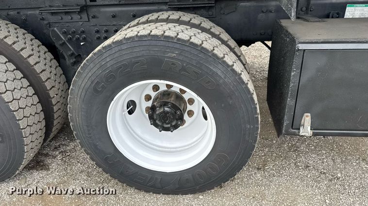 image for item EG6119 2012 Freightliner Business Class M2 grapple crane truck