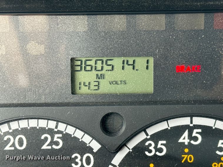 image for item EG6119 2012 Freightliner Business Class M2 grapple crane truck