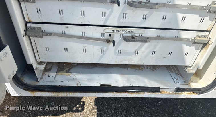 image for item EG6140 2009 Kenworth T370 utility / service truck