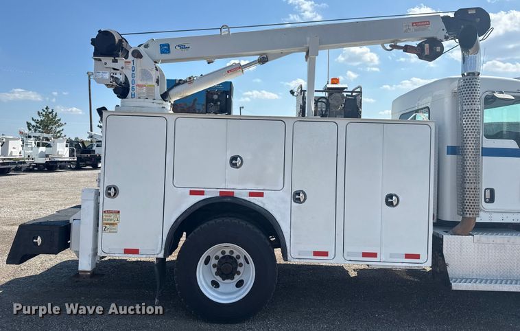 image for item EG6140 2009 Kenworth T370 utility / service truck