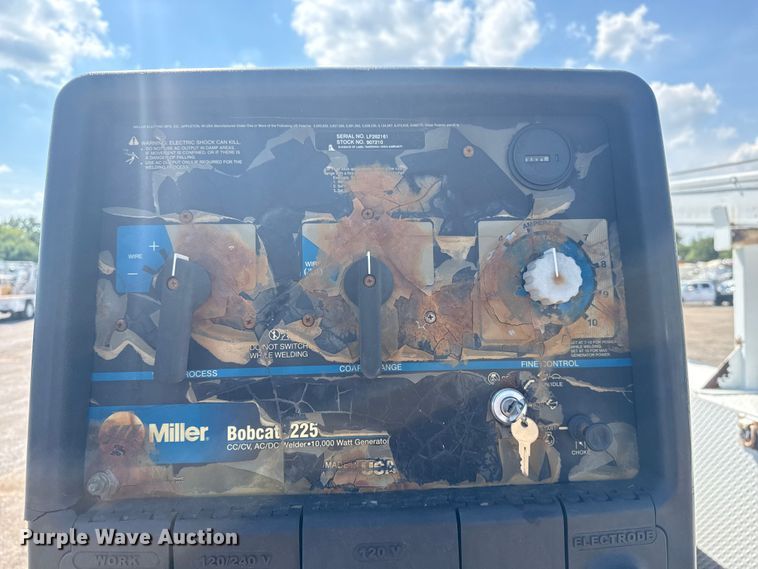 image for item EG6140 2009 Kenworth T370 utility / service truck