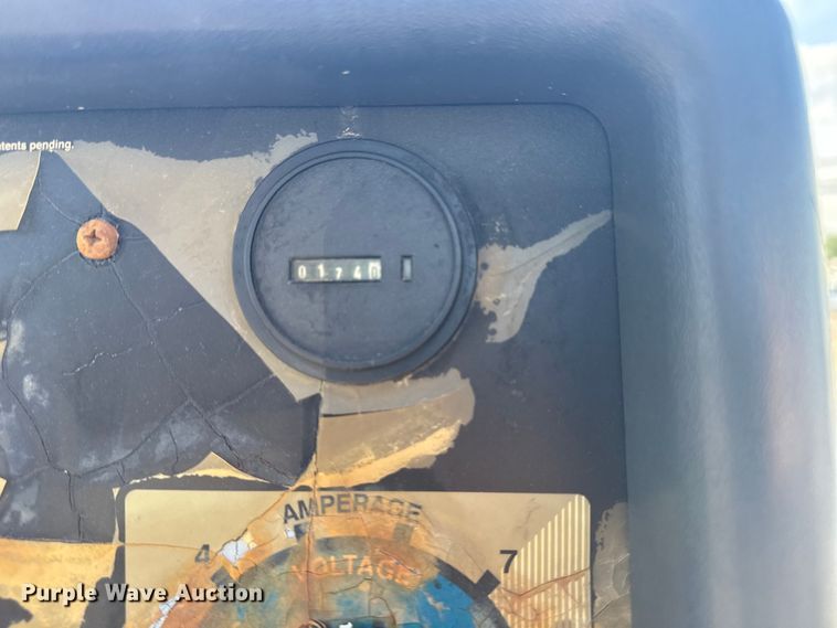 image for item EG6140 2009 Kenworth T370 utility / service truck