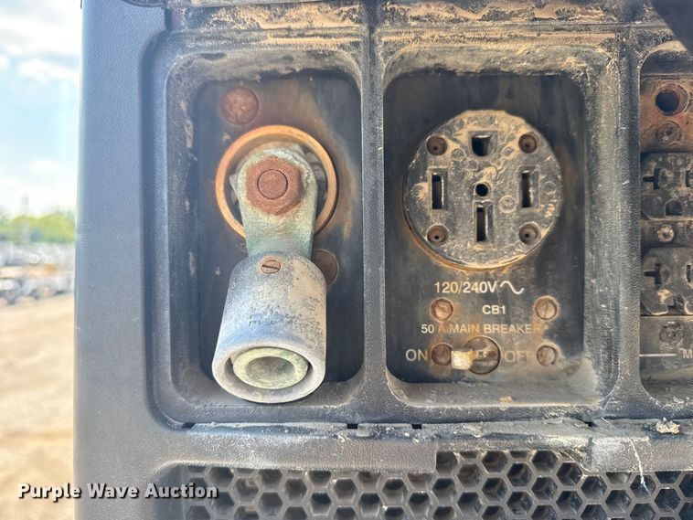 image for item EG6140 2009 Kenworth T370 utility / service truck