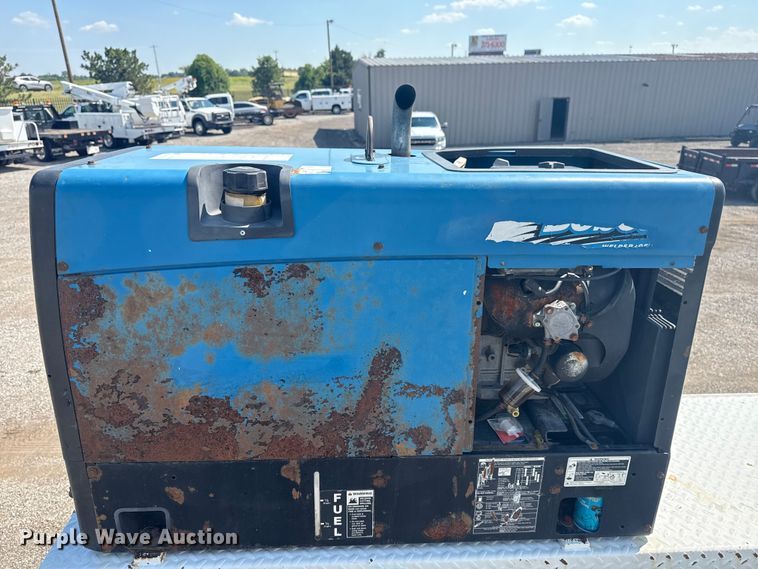 image for item EG6140 2009 Kenworth T370 utility / service truck