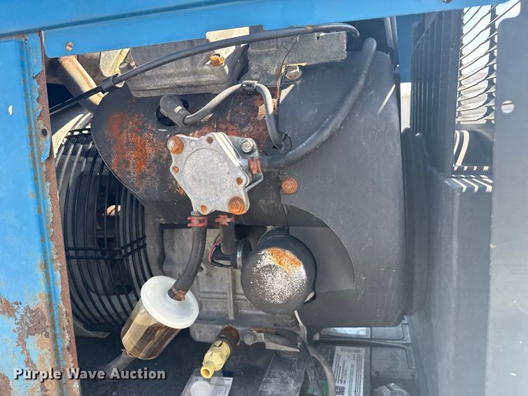 image for item EG6140 2009 Kenworth T370 utility / service truck