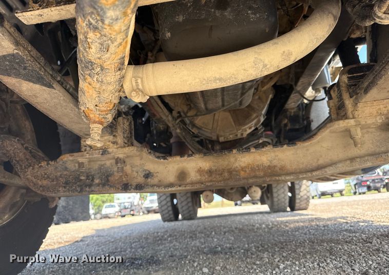 image for item EG6140 2009 Kenworth T370 utility / service truck