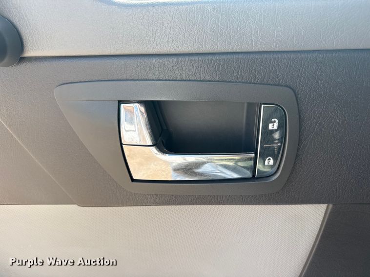 image for item EG6140 2009 Kenworth T370 utility / service truck