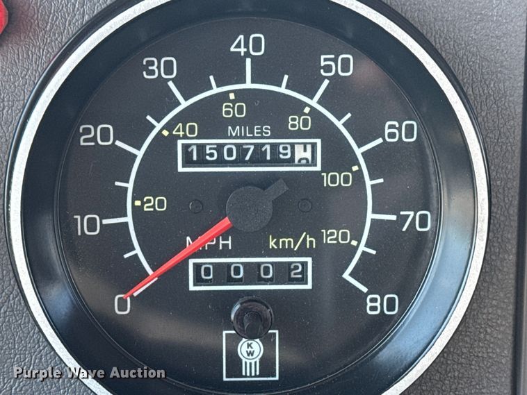 image for item EG6140 2009 Kenworth T370 utility / service truck