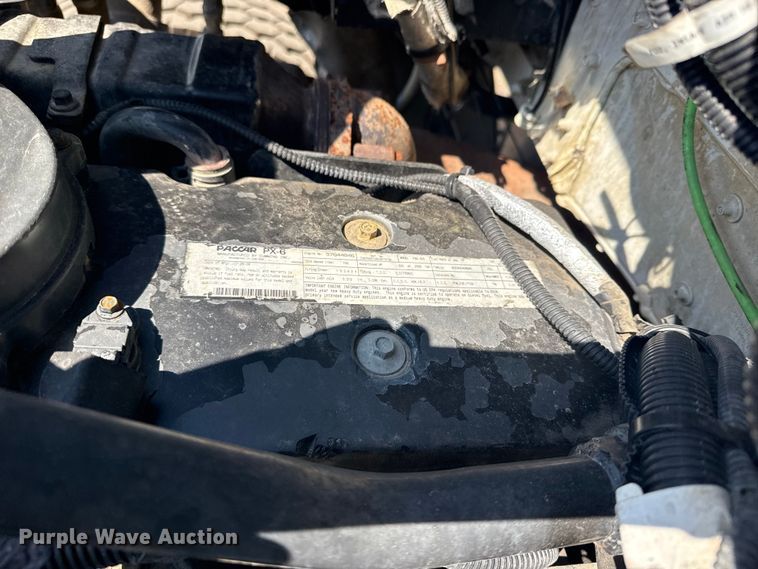 image for item EG6140 2009 Kenworth T370 utility / service truck