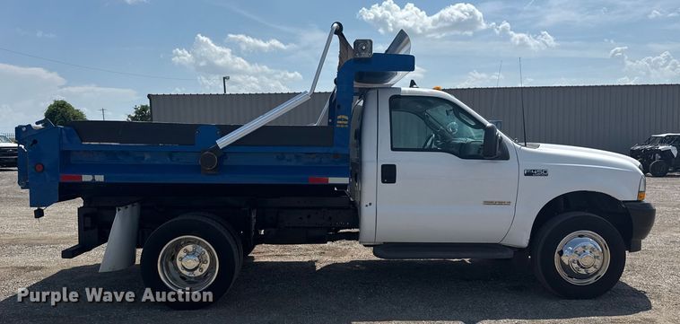 image for item EG6153 2003 Ford F450 Super Duty dump truck