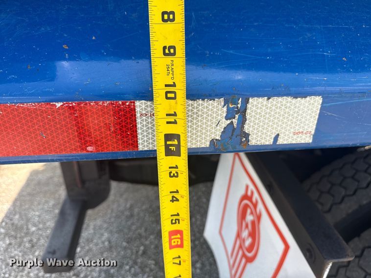 image for item EG6153 2003 Ford F450 Super Duty dump truck