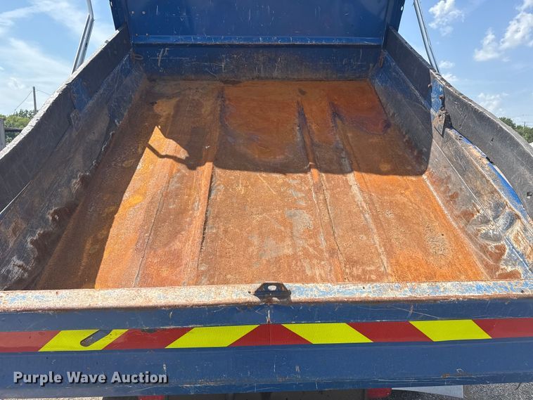 image for item EG6153 2003 Ford F450 Super Duty dump truck