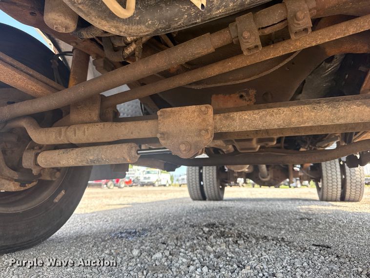 image for item EG6153 2003 Ford F450 Super Duty dump truck