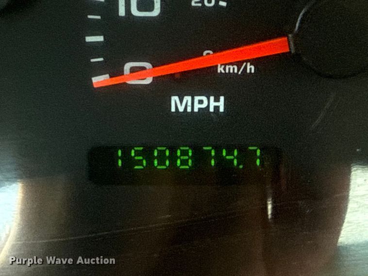 image for item EG6153 2003 Ford F450 Super Duty dump truck