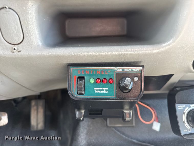 image for item EG6153 2003 Ford F450 Super Duty dump truck