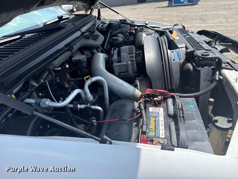 image for item EG6153 2003 Ford F450 Super Duty dump truck