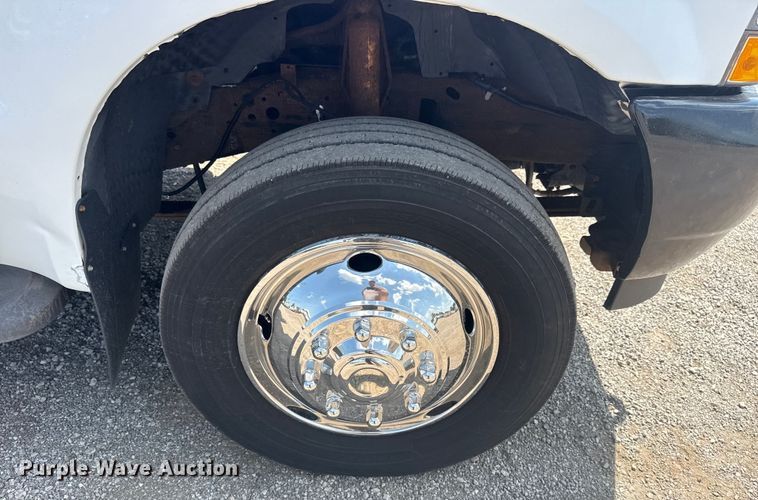 image for item EG6153 2003 Ford F450 Super Duty dump truck