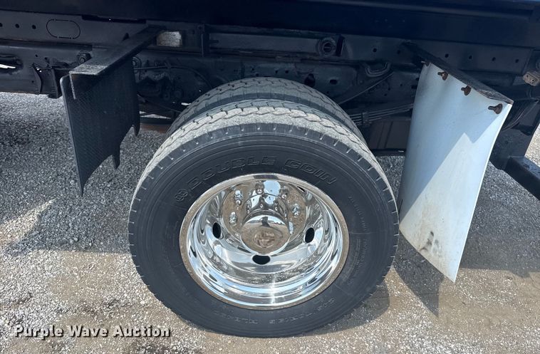 image for item EG6153 2003 Ford F450 Super Duty dump truck