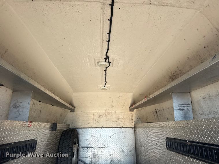 image for item EG6160 2015 Dodge Ram 4500  utility / service truck