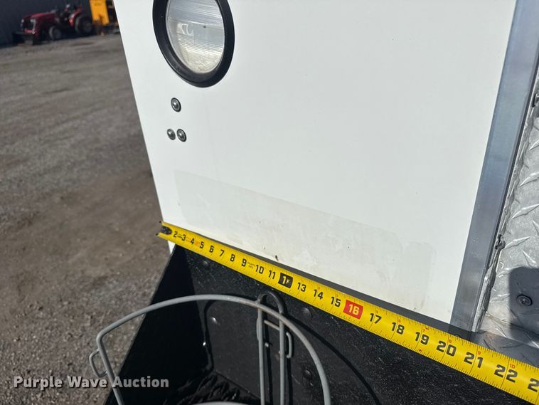 image for item EG6160 2015 Dodge Ram 4500  utility / service truck