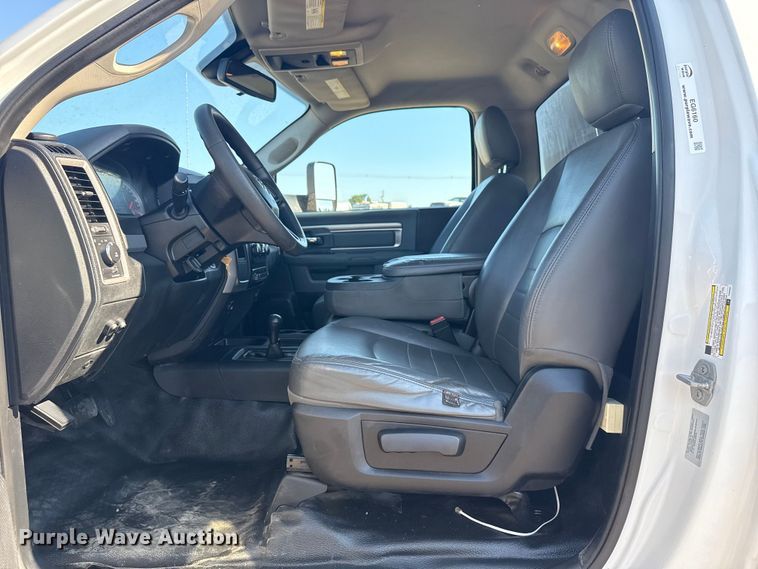 image for item EG6160 2015 Dodge Ram 4500  utility / service truck