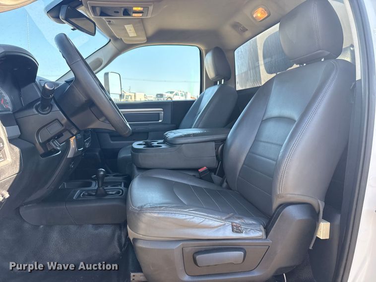 image for item EG6160 2015 Dodge Ram 4500  utility / service truck