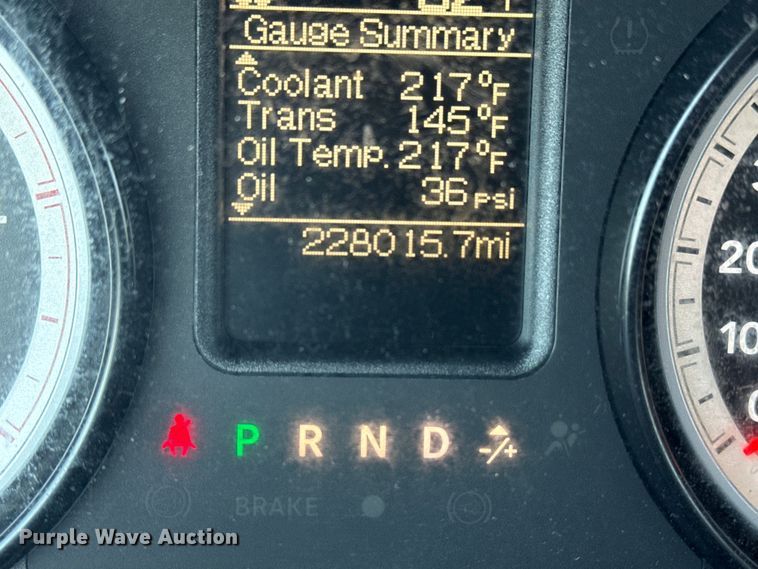 image for item EG6160 2015 Dodge Ram 4500  utility / service truck