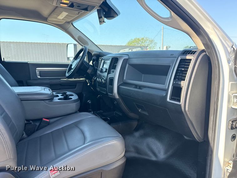 image for item EG6160 2015 Dodge Ram 4500  utility / service truck