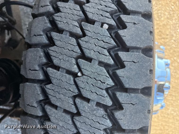 image for item EG6160 2015 Dodge Ram 4500  utility / service truck