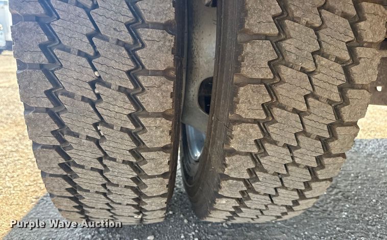 image for item EG6160 2015 Dodge Ram 4500  utility / service truck