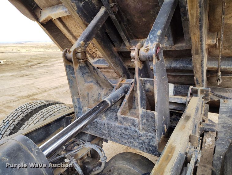 image for item EH0180 2008 Hino J08E-TV/TW dump truck