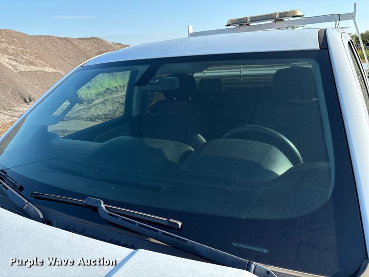 image for item EM0541 2018 Chevrolet Silverado 1500 Double Cab pickup truck