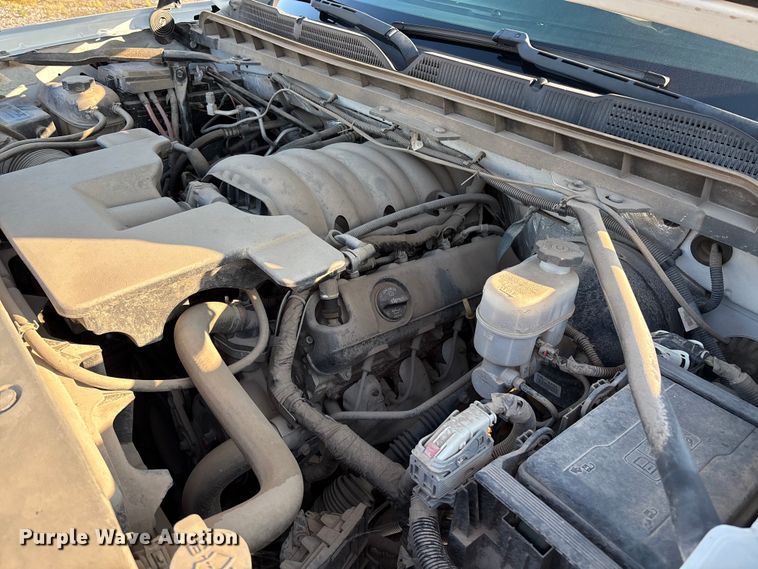 image for item EM0541 2018 Chevrolet Silverado 1500 Double Cab pickup truck