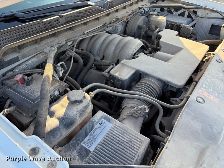 image for item EM0541 2018 Chevrolet Silverado 1500 Double Cab pickup truck