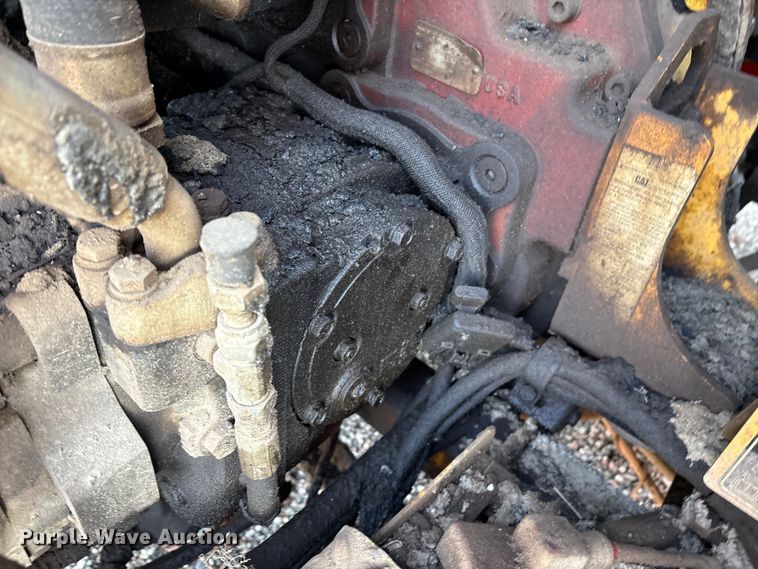 image for item EM0577 Weiler E1250B material transfer vehicle