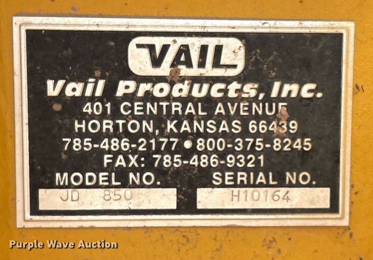 image for item EM0579 2010 John Deere 850J dozer