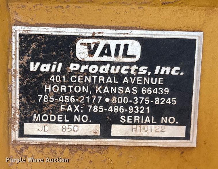 image for item EM0580 2010 John Deere 850J dozer