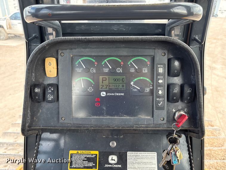 image for item EM0580 2010 John Deere 850J dozer