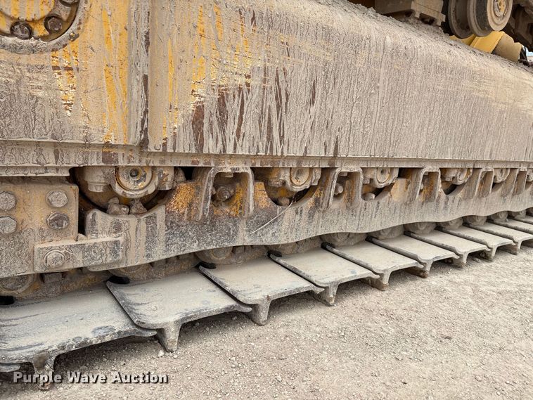 image for item EM0580 2010 John Deere 850J dozer