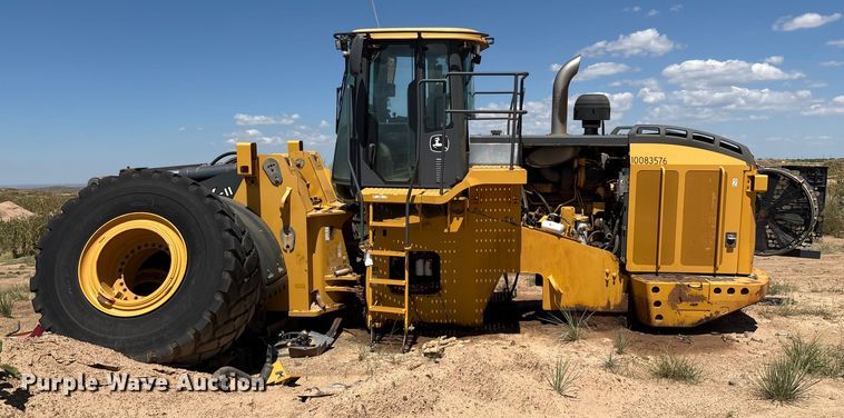 image for item EM0586 2015 John Deere 844K-II wheel loader