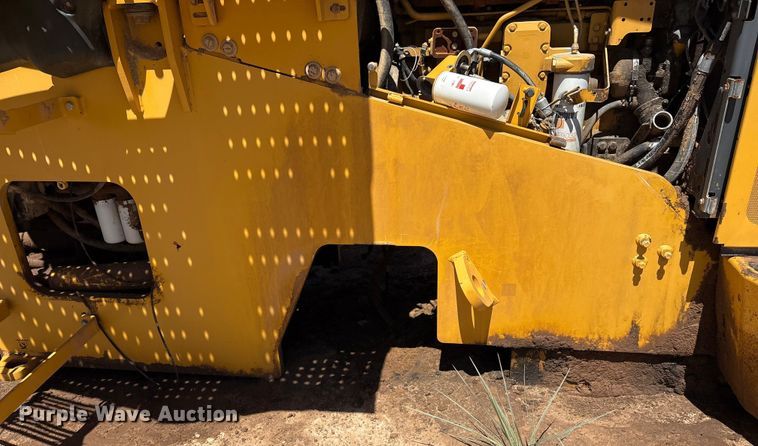 image for item EM0586 2015 John Deere 844K-II wheel loader