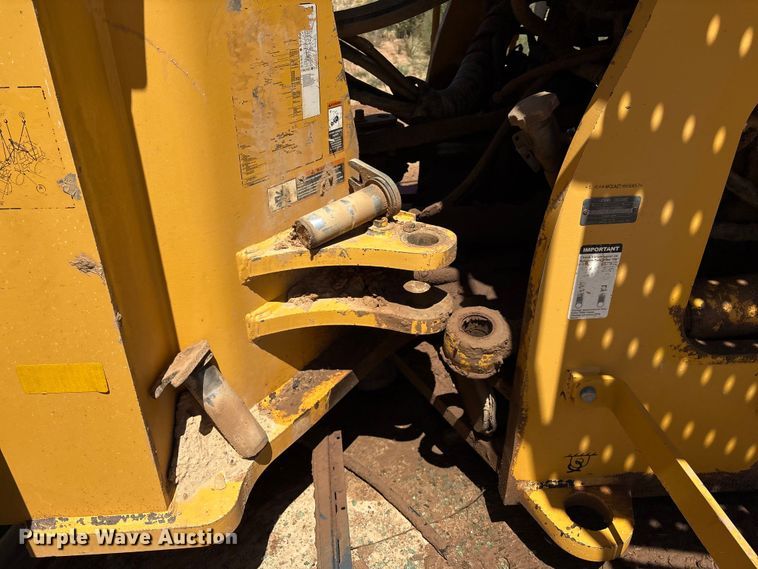 image for item EM0586 2015 John Deere 844K-II wheel loader