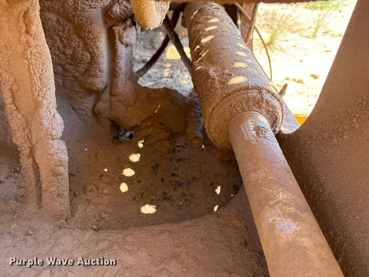 image for item EM0586 2015 John Deere 844K-II wheel loader