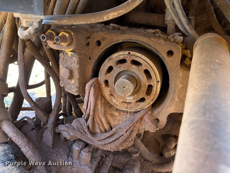 image for item EM0586 2015 John Deere 844K-II wheel loader