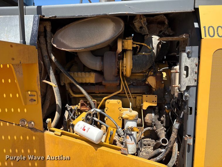 image for item EM0586 2015 John Deere 844K-II wheel loader