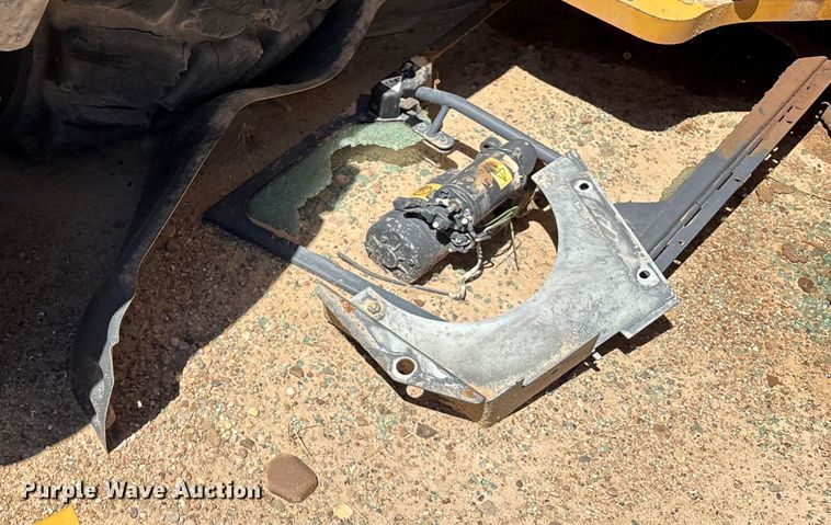 image for item EM0586 2015 John Deere 844K-II wheel loader